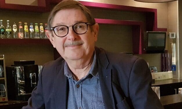 Afscheidsreceptie voor dorpshuisvoorzitter en manager Bert de Leeuw