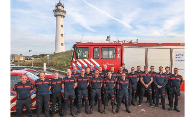 Brandweer Egmond viert 100-jarig bestaan met open dag en nieuwe tankautospuit