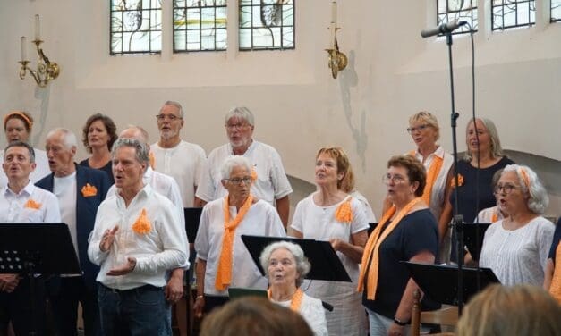 Benefietconcert Erato brengt Slotkapel letterlijk en figuurlijk in het licht