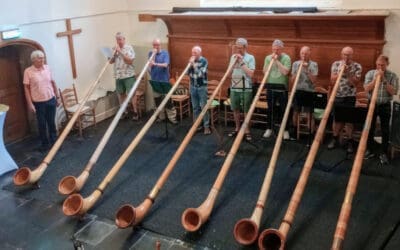 5 augustus: Alphornblazers geven concert tijdens de Egmondse braderie